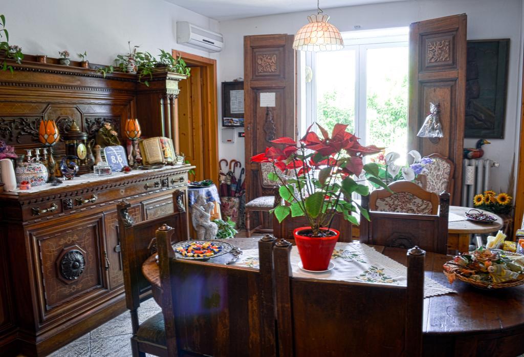 Bed & Breakfast Il Giardino Baricella Exteriör bild