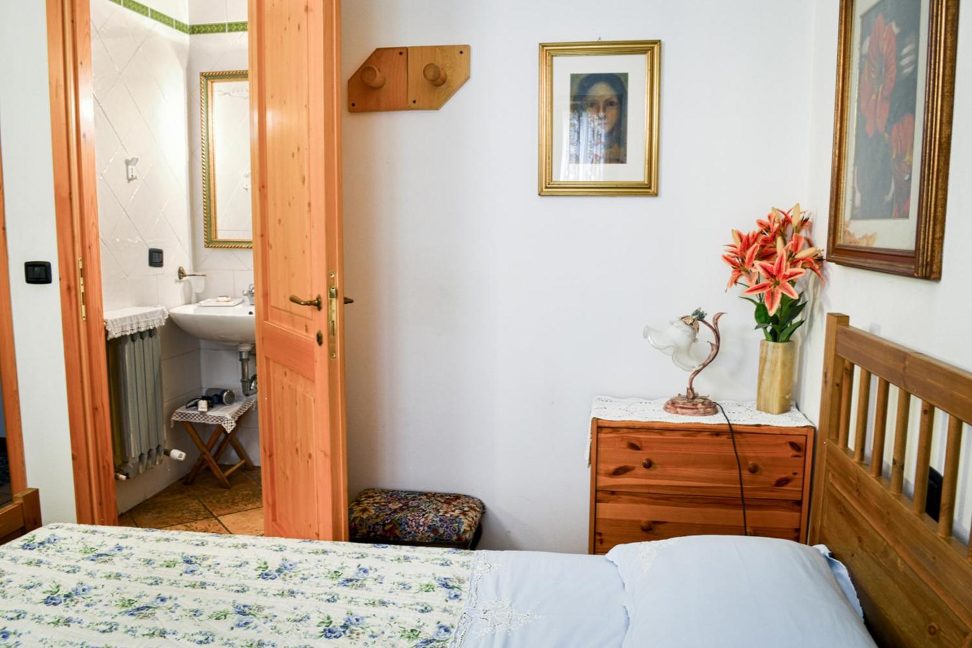 Bed & Breakfast Il Giardino Baricella Exteriör bild