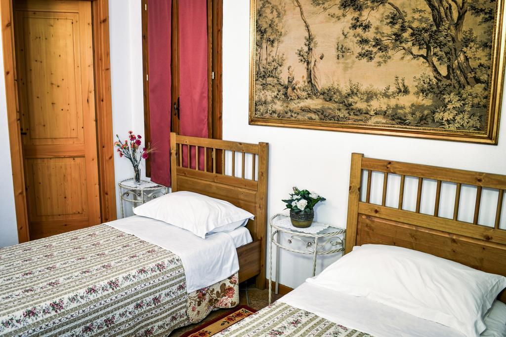 Bed & Breakfast Il Giardino Baricella Exteriör bild